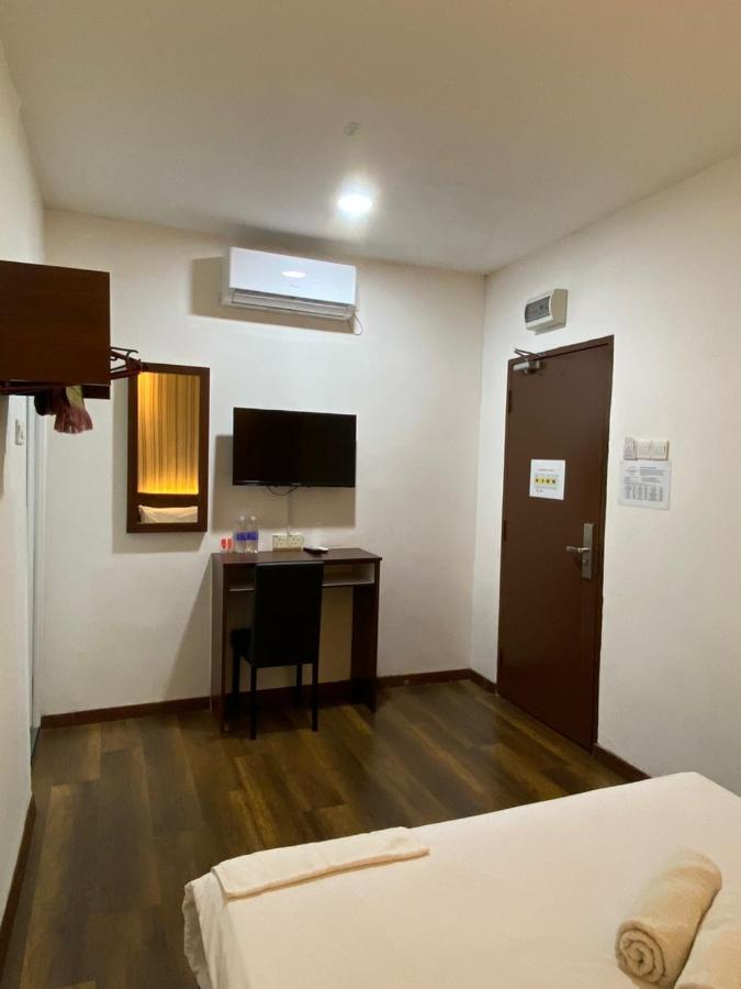 Atabara Boutique Hotel Куантан Экстерьер фото